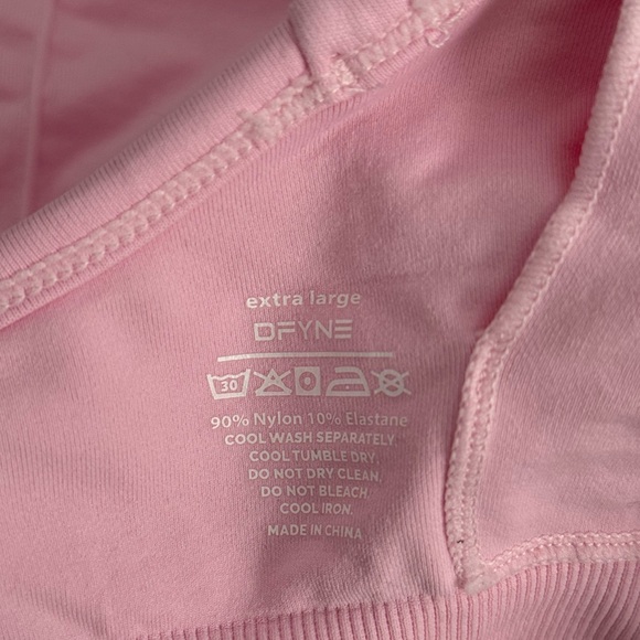 DFYNE IMPACT LONGLINE HALTER TOP - Picture 5 of 5